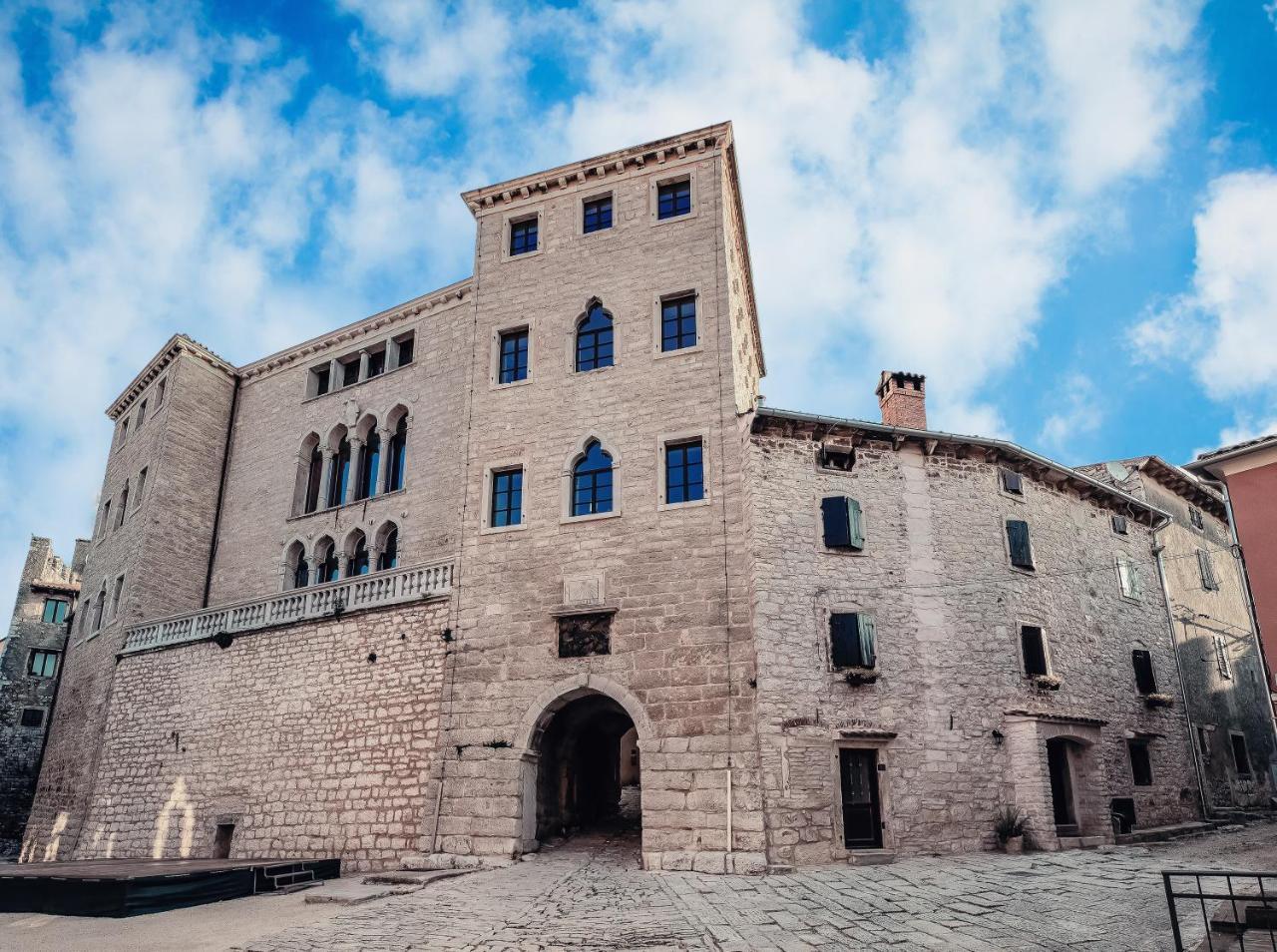 Mon Perin Castrum - House Of Nice Memories Bale Zewnętrze zdjęcie